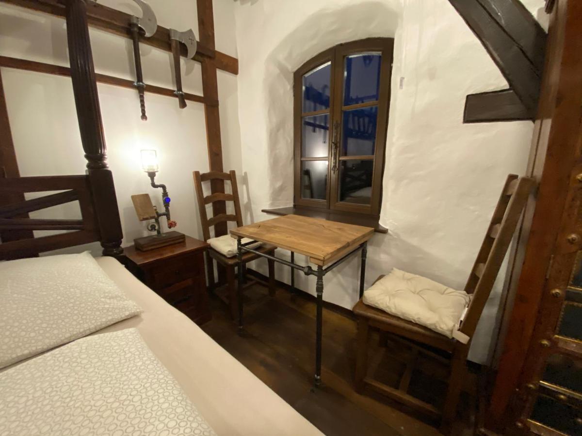 Fewo Waffenkammer Im Rittergut Leppersdorf Bei Dresden Fuer 7 Personen 外观 照片